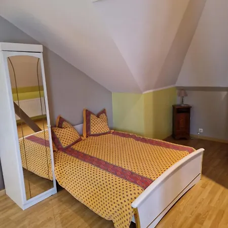 A L Etage D Maison En Pleine Campagne Apartment