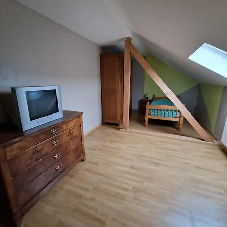 A L Etage D Maison En Pleine Campagne Apartment Metairies-Saint-Quirin